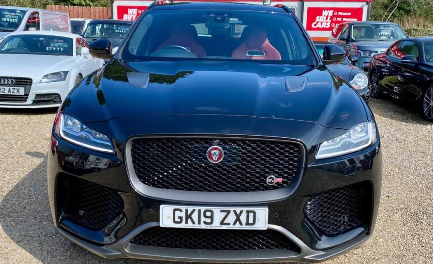 Jaguar F-pace