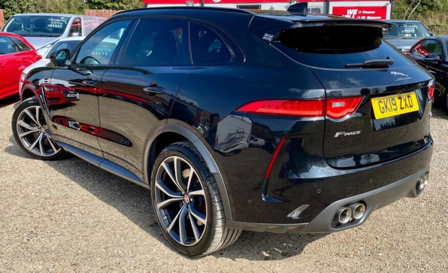 Jaguar F-pace