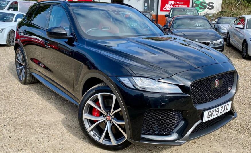 Jaguar F-pace