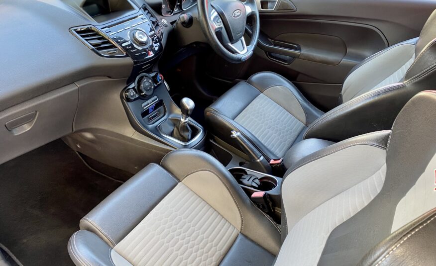 Ford Fiesta ST-2 NAV