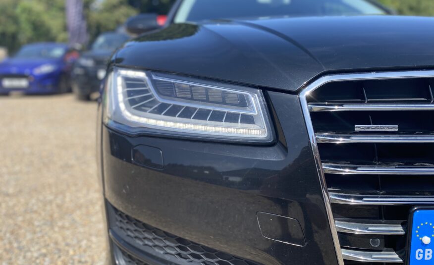 Audi A8 Sport