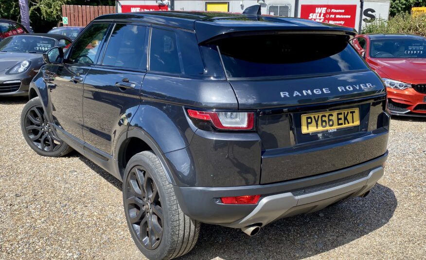 Range Rover Evoque SE TECH