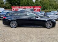 MERCEDES BENZ C-CLASS AMG LINE