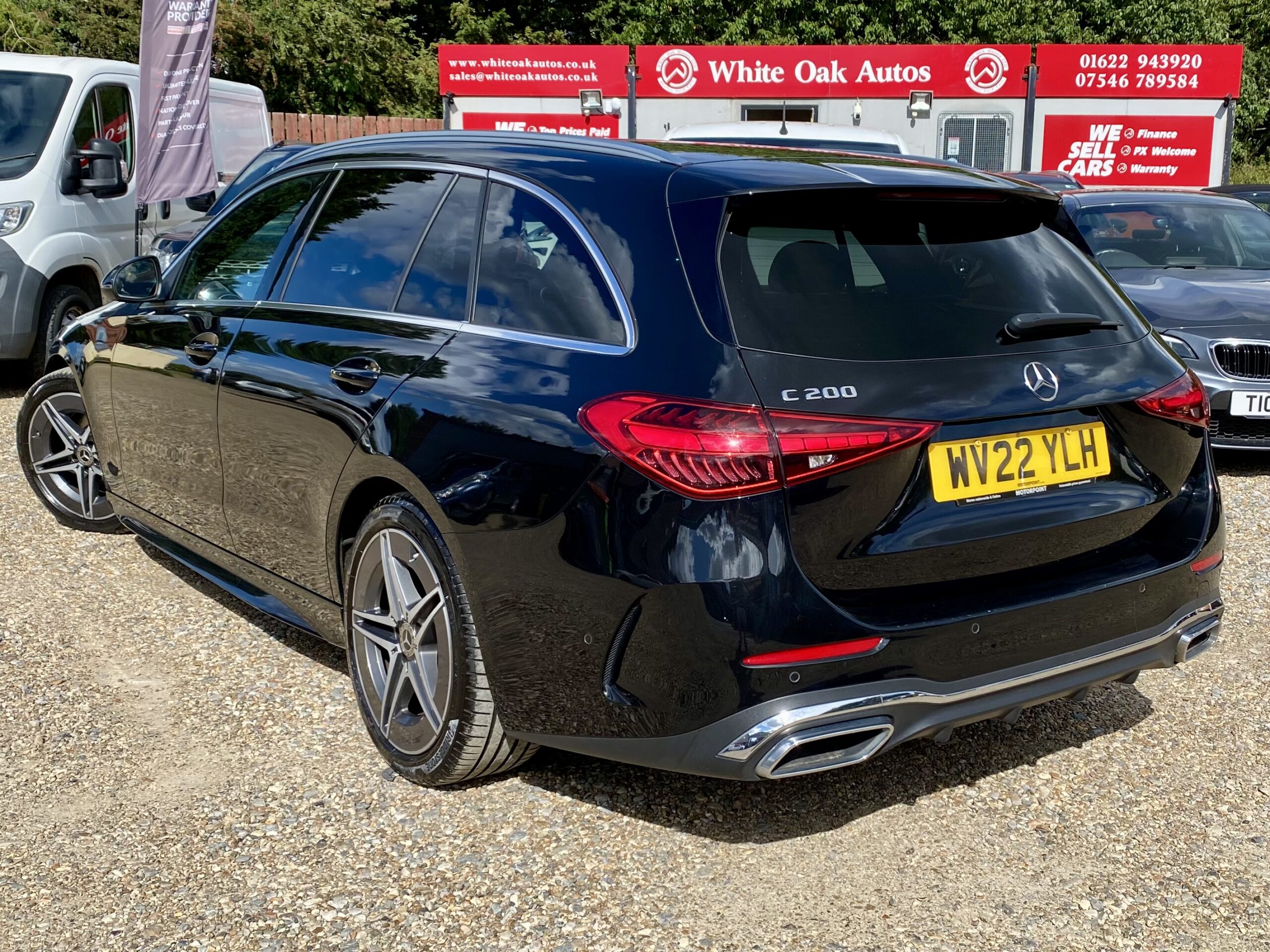 MERCEDES BENZ C-CLASS AMG LINE