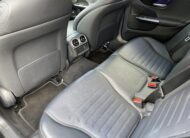 MERCEDES BENZ C-CLASS AMG LINE