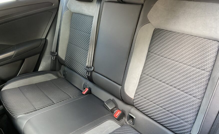 VW T-ROC R-LINE DSG