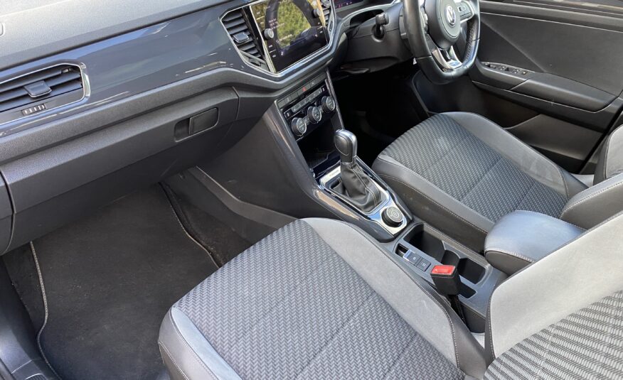 VW T-ROC R-LINE DSG