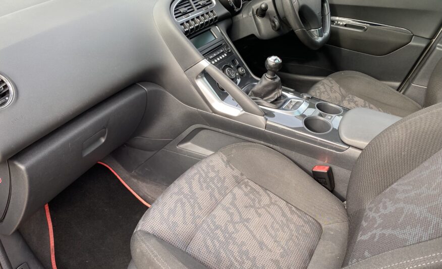 PEUGEOT 3008 EXCLUSIVE