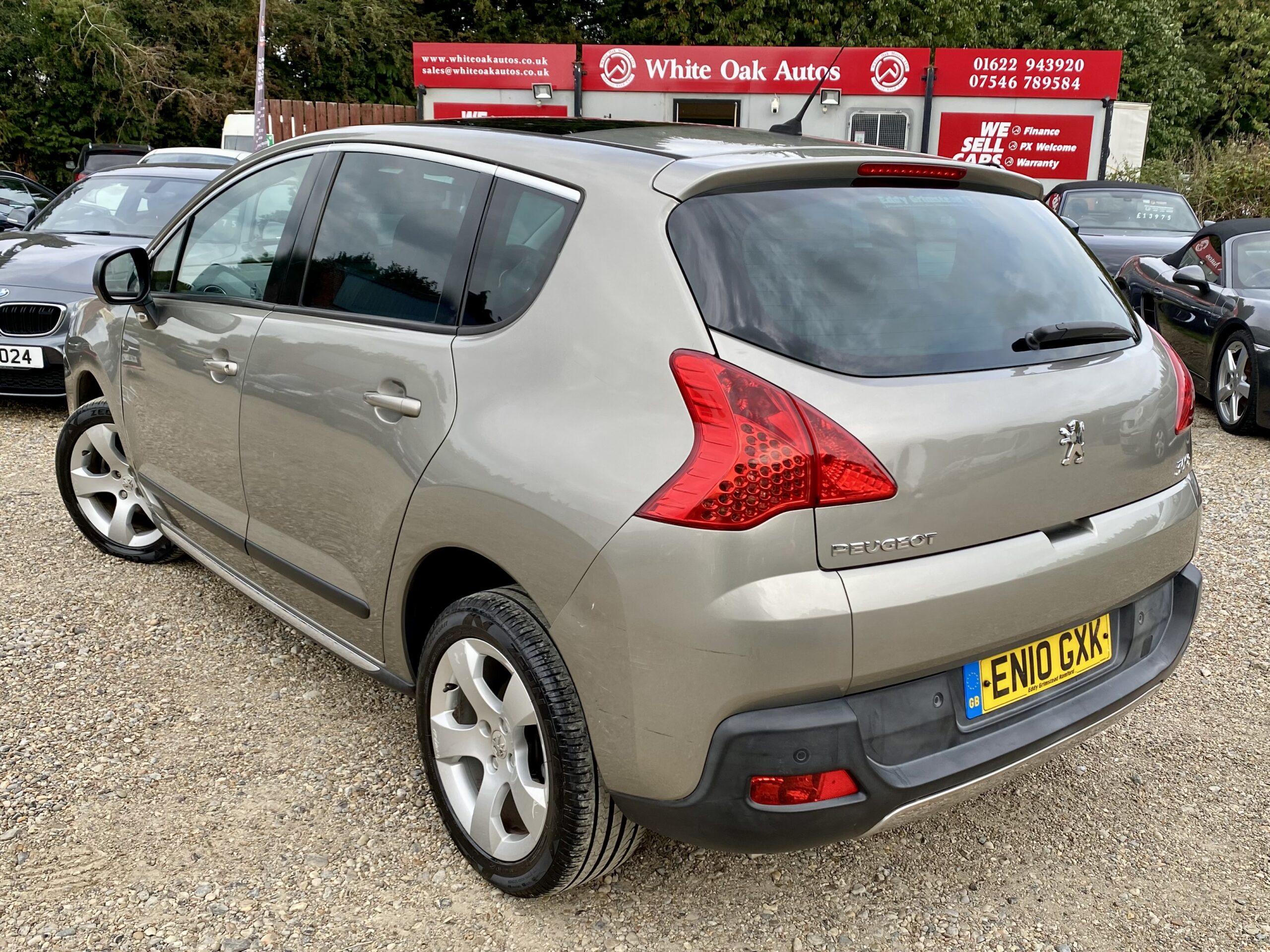 PEUGEOT 3008 EXCLUSIVE