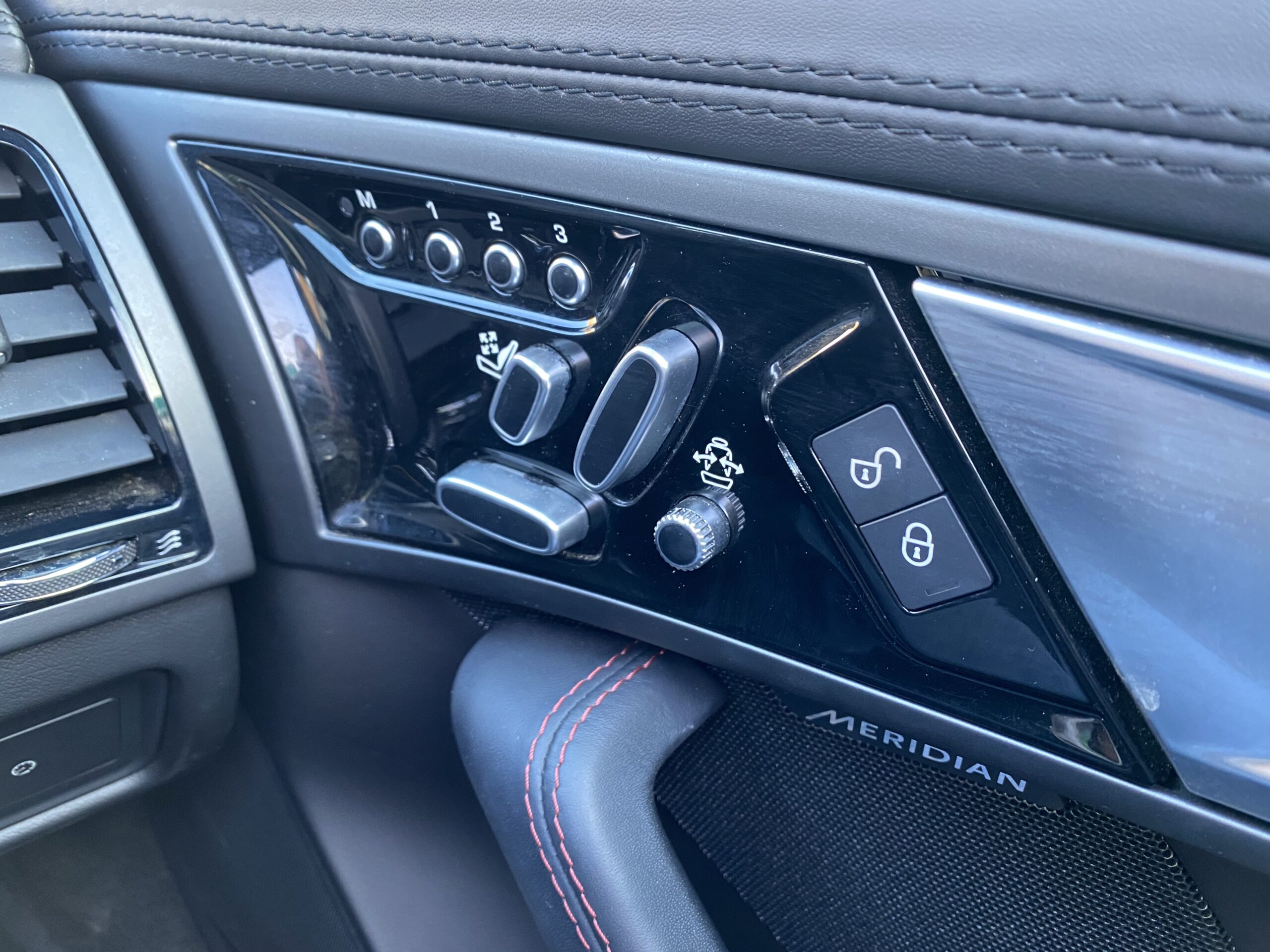 JAGUAR F-TYPE CONVERTIBLE