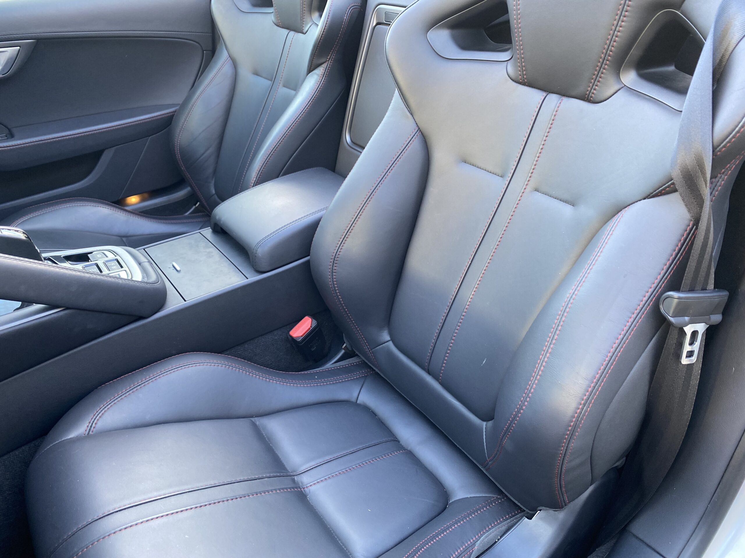 JAGUAR F-TYPE CONVERTIBLE