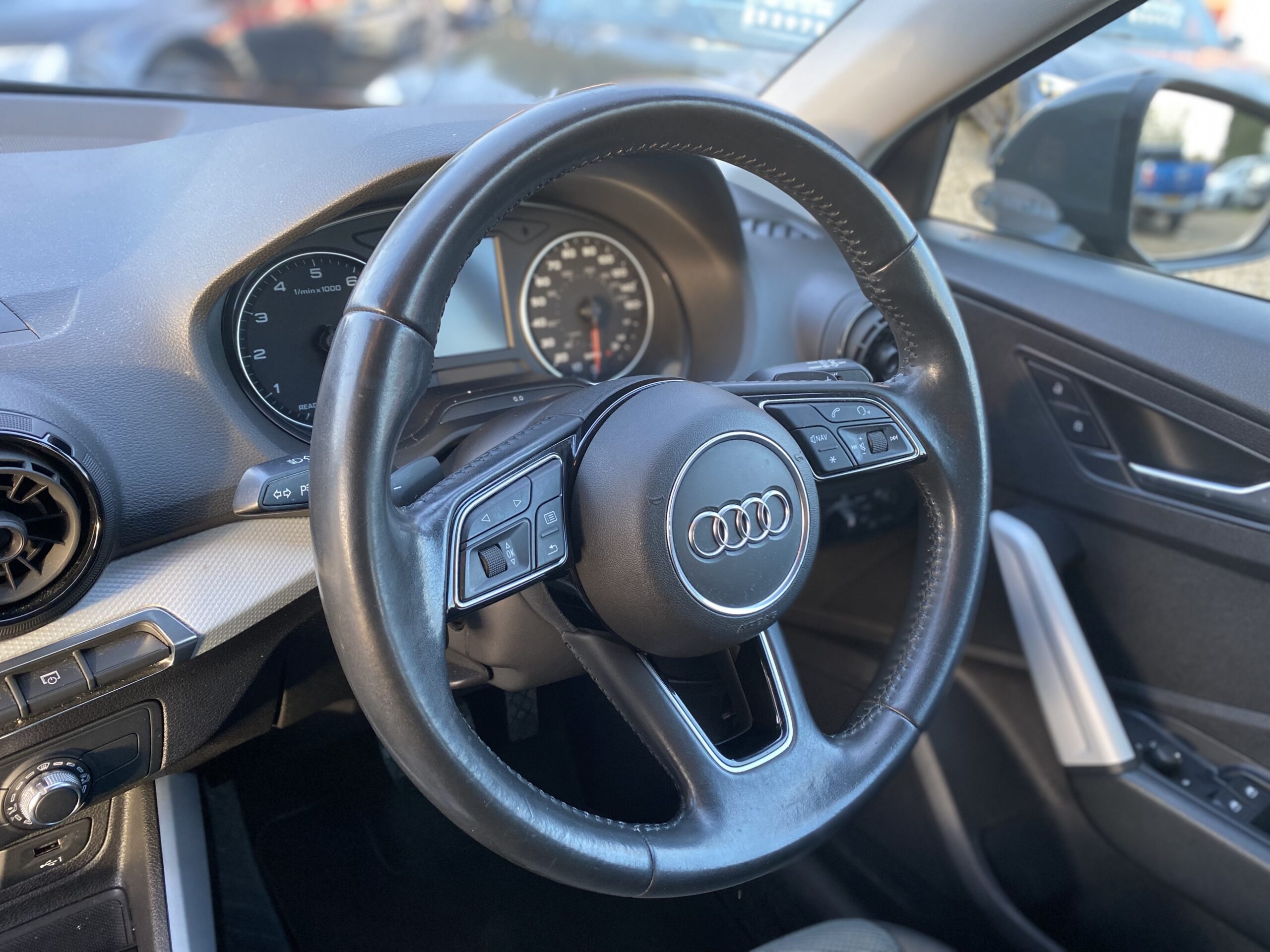 AUDI Q2 SE